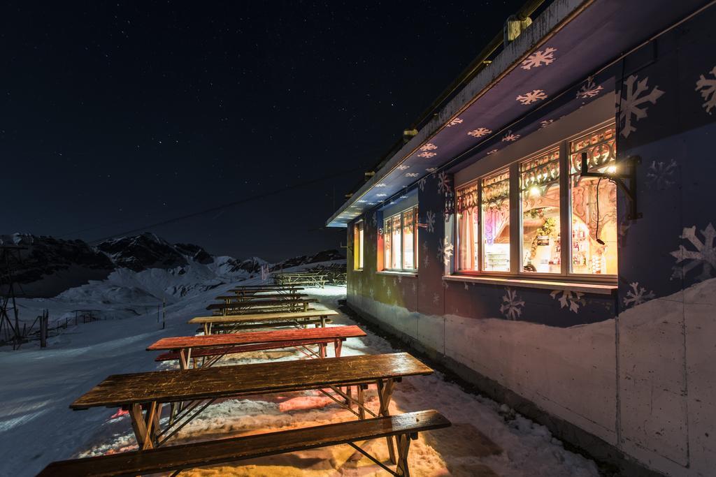 Berghotel Bonistock Frutt Екстериор снимка